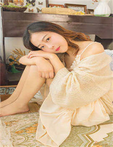 《高压监狱4美版免费-美丽的小蜜蜂2妈妈是好人吗》