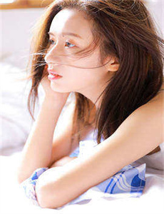 《强行征服丰满人妻-穿进肉欲游戏每天挨C》